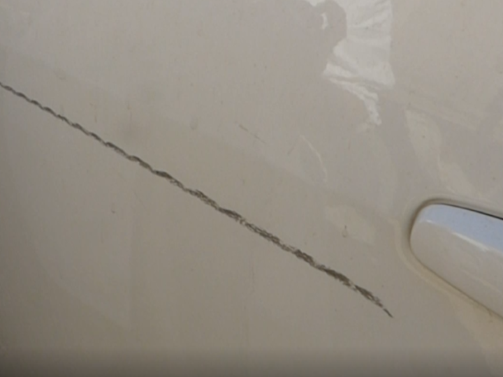 Decapante en aerosol para eliminación de pinturas de transferencia en vehículos